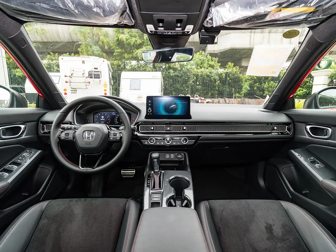 Honda Civic 11-е поколение · 2022–н.в., фото 9
