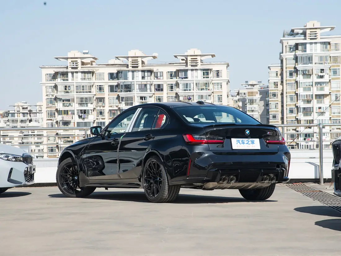 BMW M3 2021–2026, фото 5