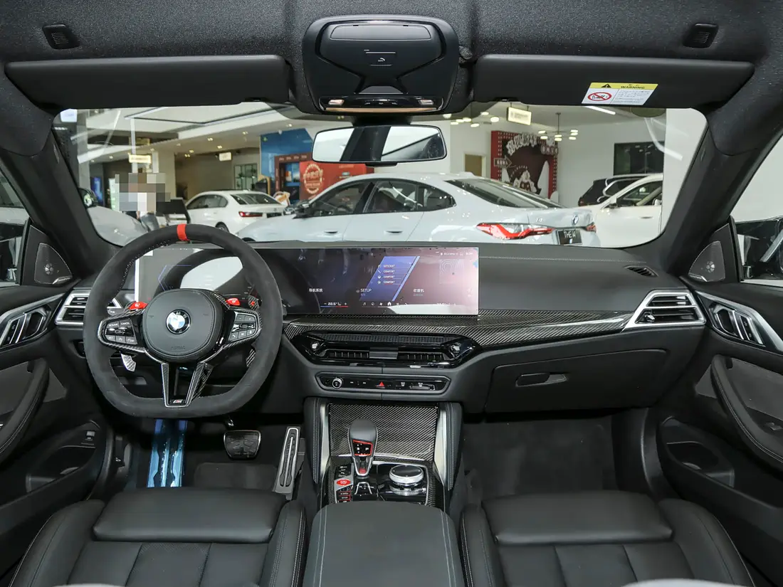 BMW M4 2021–2025, фото 9