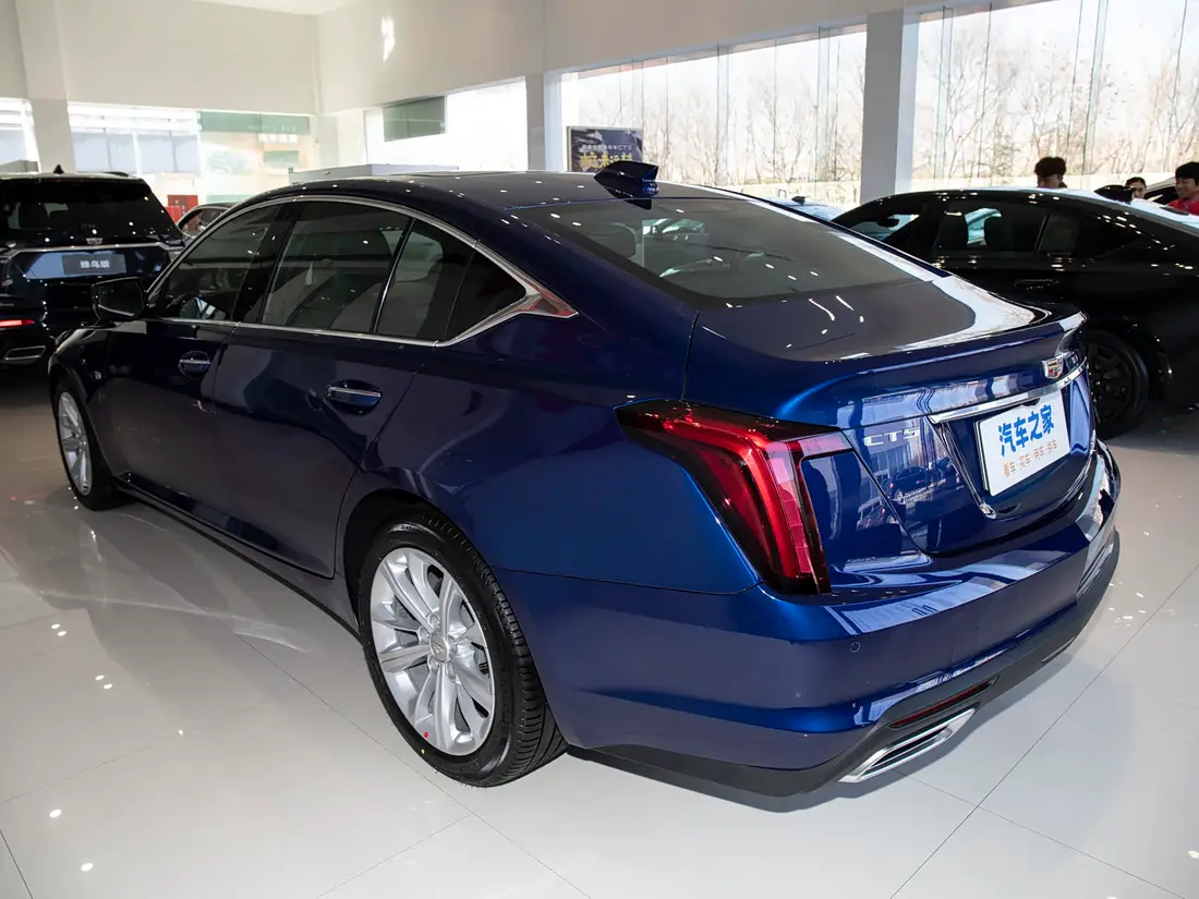 Cadillac CT5 1-е поколение, рестайлинг · 2024–н.в., фото 5