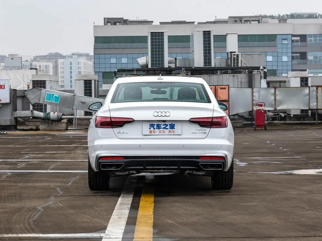 Audi A4L 2021–2026, фото 6