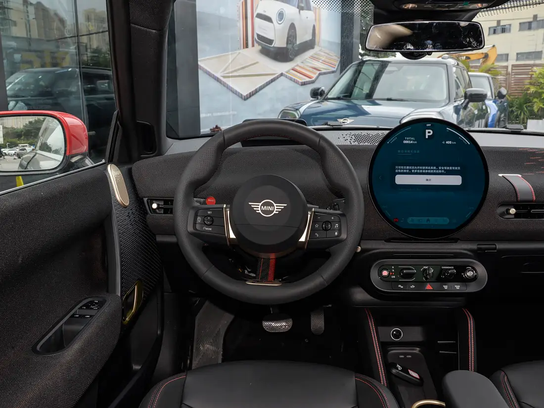 MINI JCW E 2025–2026, фото 10