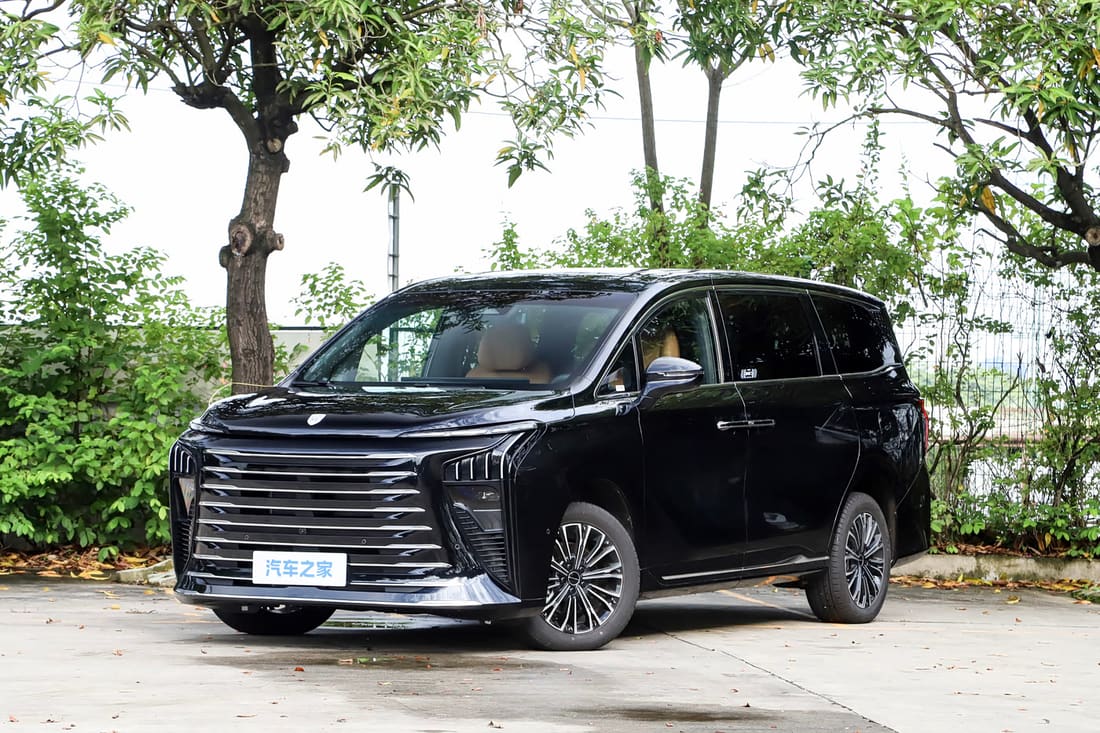 Dongfeng Forthing Xinghai V9