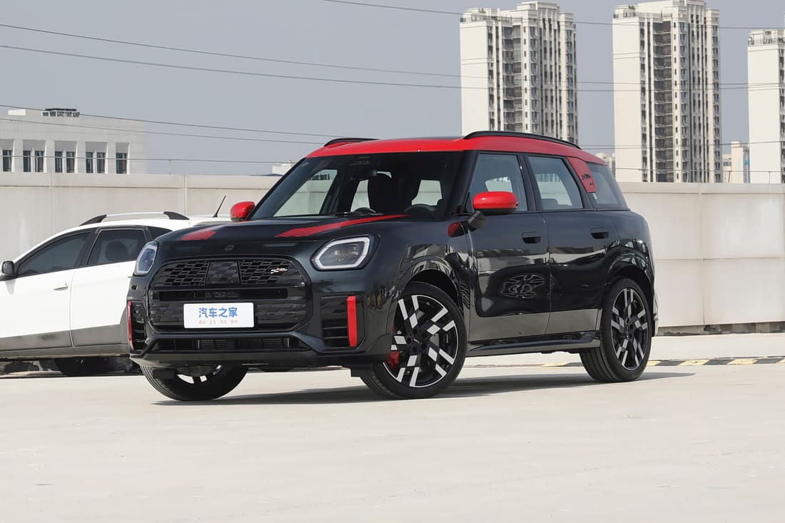 MINI JCW Countryman