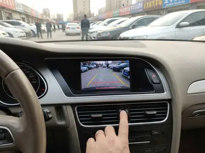 Пример: камера заднего вида на экране