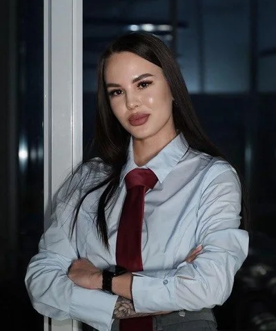 Злата, менеджер по клиентскому сопровождению